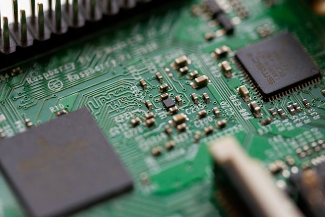 NVIDIA HBM Memory: Why Korean Chips Power Jensen Huang’s AI Boom